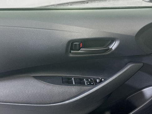 Used 2025 Toyota Corolla LE image 15