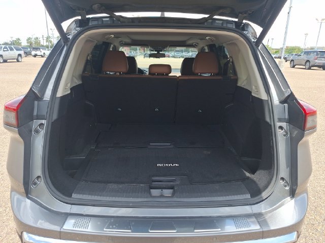 Used 2024 Nissan Rogue Platinum AWD/4WD image 23