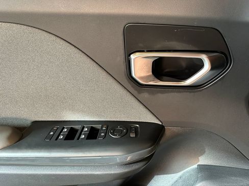 Used 2025 Kia K4 EX FWD image 19