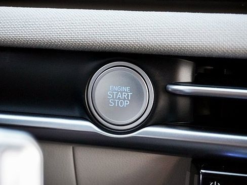 New 2026 Hyundai Tucson Limited image 37