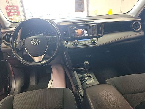 Used 2018 Toyota RAV4 XLE w/ Plus Extra Value Package AWD/4WD image 6