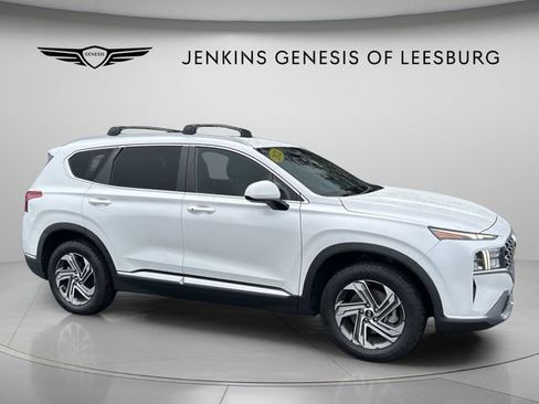 Used 2022 Hyundai Santa Fe SEL FWD image 2