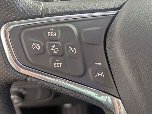 Used 2021 Chevrolet Equinox LT w/ LPO, Floor Liner Package image 16