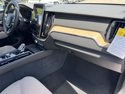 New 2026 Volvo XC60 B5 Core w/ Protection Package image 11