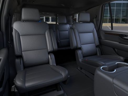 New 2026 Chevrolet Tahoe Z71 w/ Z71 Off-Road Package AWD/4WD image 19