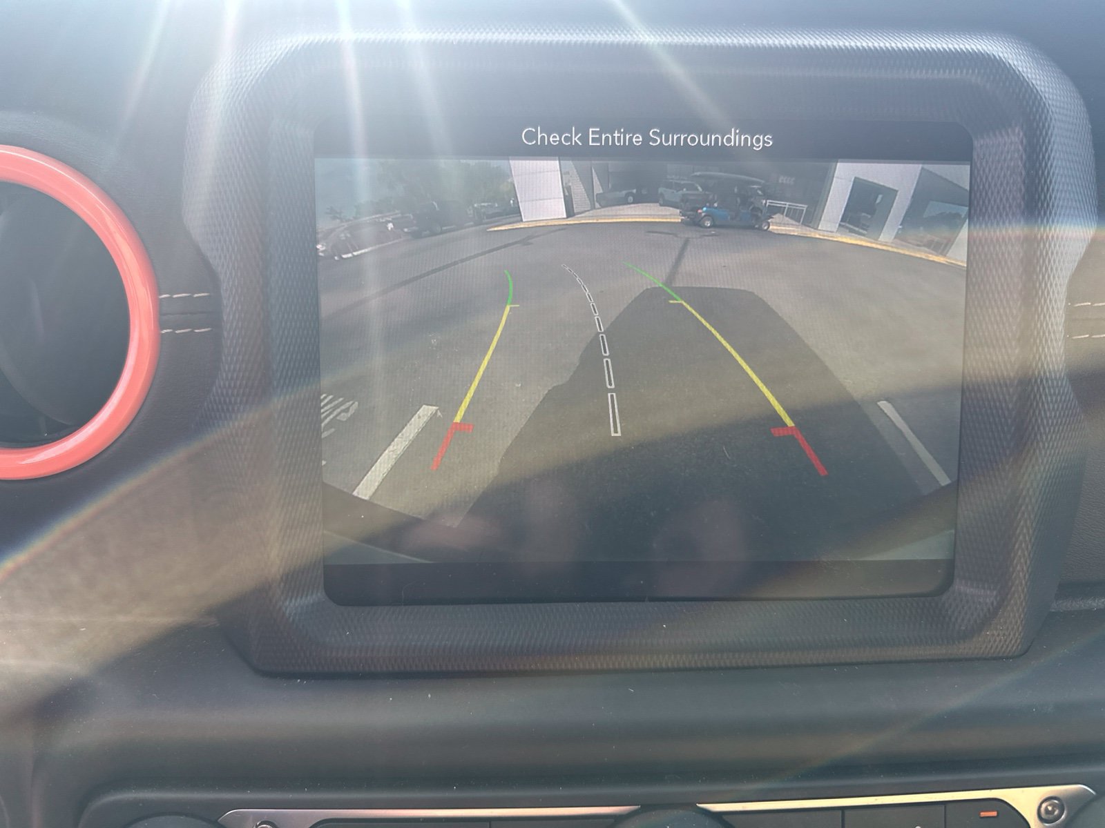 Used 2019 Jeep Wrangler Unlimited Sahara AWD/4WD image 11