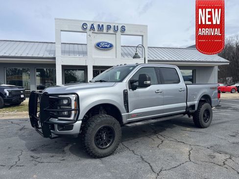 Used 2023 Ford F350 XLT w/ Tremor Off-Road Package image 1