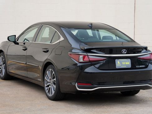 Used 2021 Lexus ES 300h w/ Premium Package FWD image 52