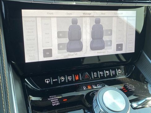 New 2023 Jeep Grand Wagoneer L Series III w/ Quick Order Packagew 28T image 22