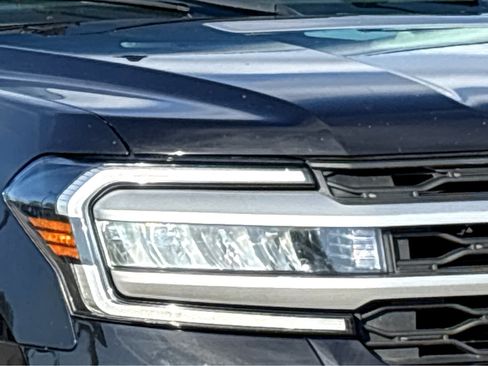 Used 2024 Ford Expedition XLT AWD/4WD image 19