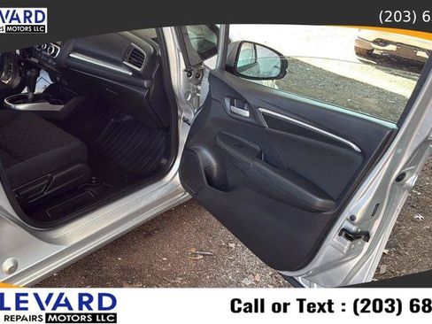 Used 2015 Honda Fit LX image 34