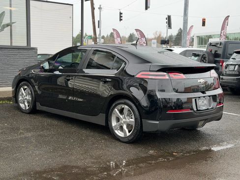 Used 2014 Chevrolet Volt Premium w/ Premium Trim Package FWD image 7