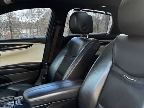 Used 2014 Cadillac XTS Platinum image 6