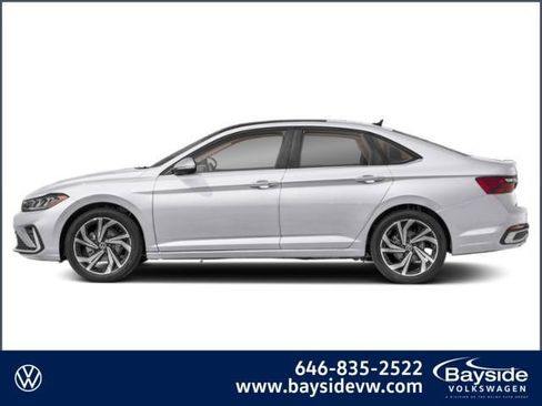 New 2026 Volkswagen Jetta SEL image 4