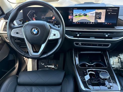 Used 2025 BMW X7 xDrive40i w/ Premium Package AWD/4WD image 20