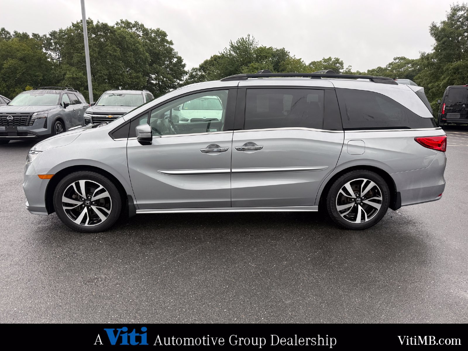 Used 2020 Honda Odyssey Elite image 5
