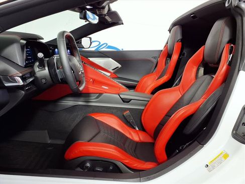 Used 2020 Chevrolet Corvette Stingray Preferred Cpe w/ 2LT Preferred Equipment Group image 8