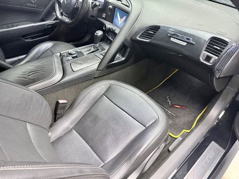 Used 2016 Chevrolet Corvette Stingray Z51 2LT w/ 2LT Preferred Equipment Group image 11