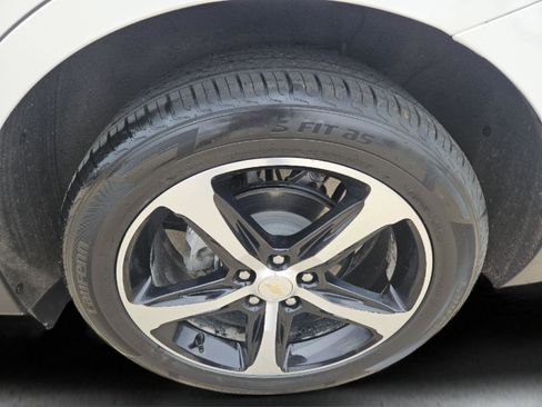 Used 2022 Chevrolet Equinox Premier AWD/4WD image 27