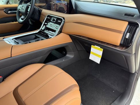 New 2026 Nissan Armada SL w/ Captain's Chari Seat Package image 27