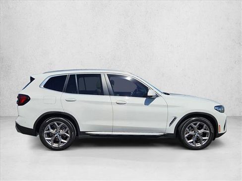 Certified 2023 BMW X3 sDrive30i w/ Premium Package w/ZPA RWD image 4