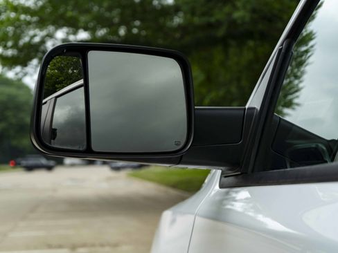 Used 2021 RAM 1500 Lone Star RWD image 12