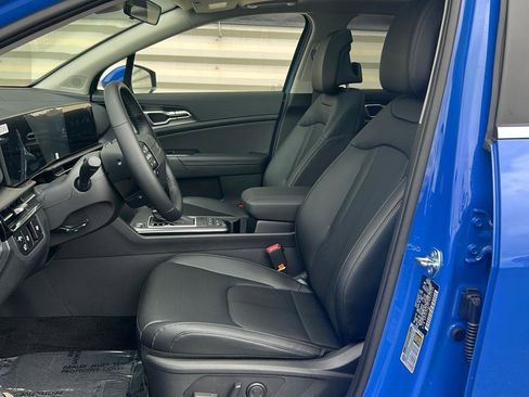 New 2026 Kia Sportage EX w/ EX Panorama Roof Package image 11