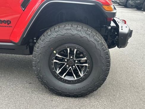 New 2026 Jeep Wrangler Unlimited Rubicon AWD/4WD image 13