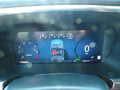 Used 2025 Ford F150 Platinum AWD/4WD image 17