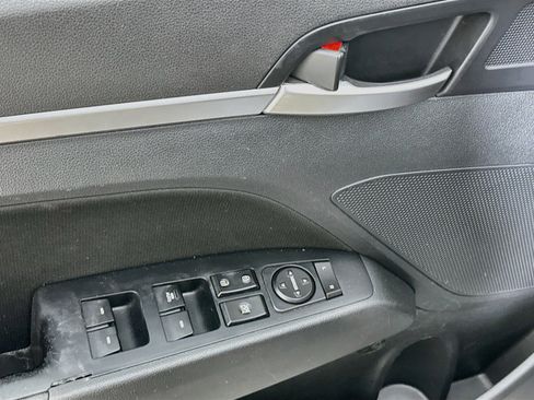 Used 2019 Hyundai Elantra Value Edition w/ Cargo Package FWD image 15