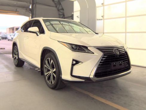 Used 2019 Lexus RX 350 FWD w/ Navigation Package image 3