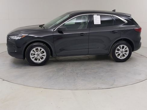 Certified 2023 Ford Escape Active image 18