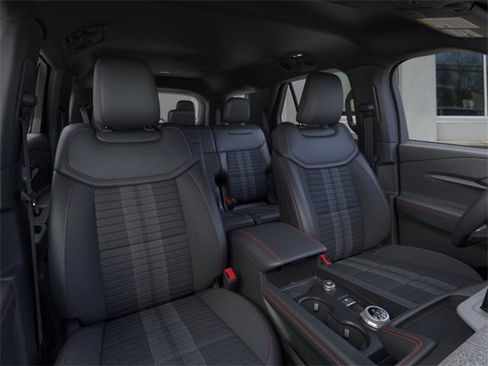 New 2026 Ford Explorer ST-Line w/ ST-Line Street Pack image 10