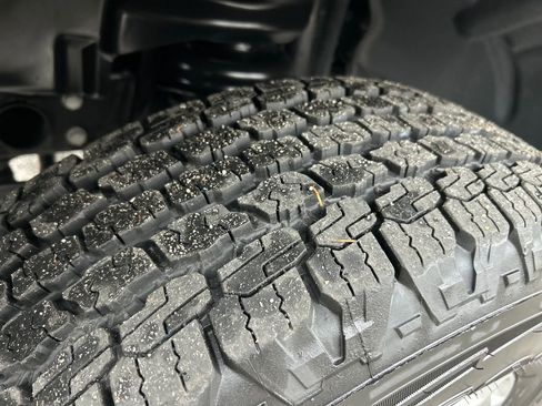 Used 2020 Jeep Wrangler Sport S image 21