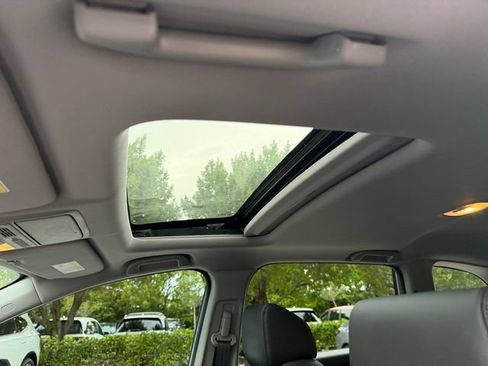 Certified 2022 Honda CR-V Touring image 23