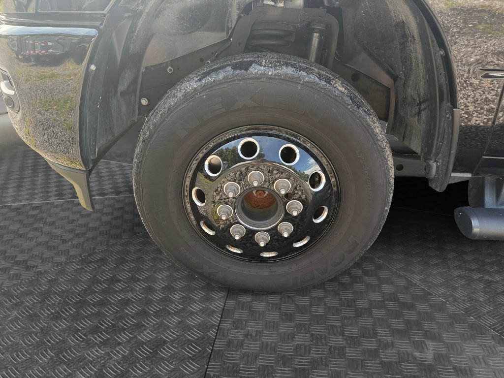 Used 2024 RAM 3500 Laramie w/ Night Edition AWD/4WD image 14