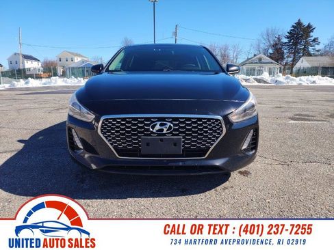 Used 2018 Hyundai Elantra GT image 8