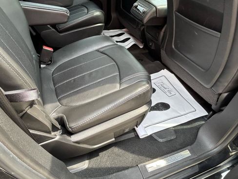 Used 2016 GMC Acadia Denali AWD/4WD image 11