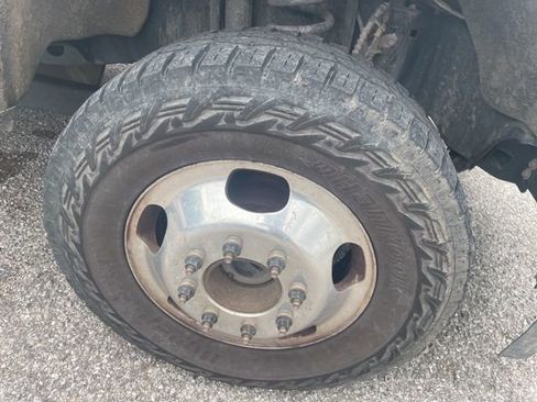 Used 2023 Ford F350 XL w/ XL Chrome Package image 6