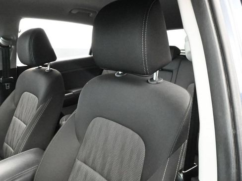 Used 2019 Kia Sportage LX FWD image 17