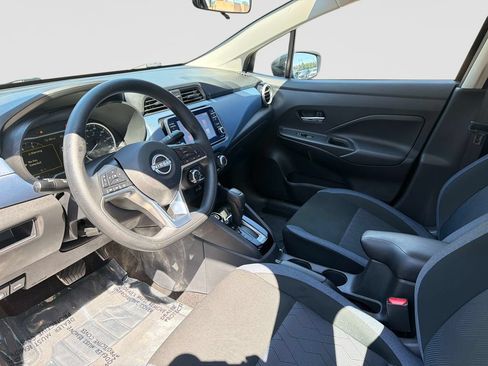 Used 2025 Nissan Versa SV w/ Trunk Package FWD image 21