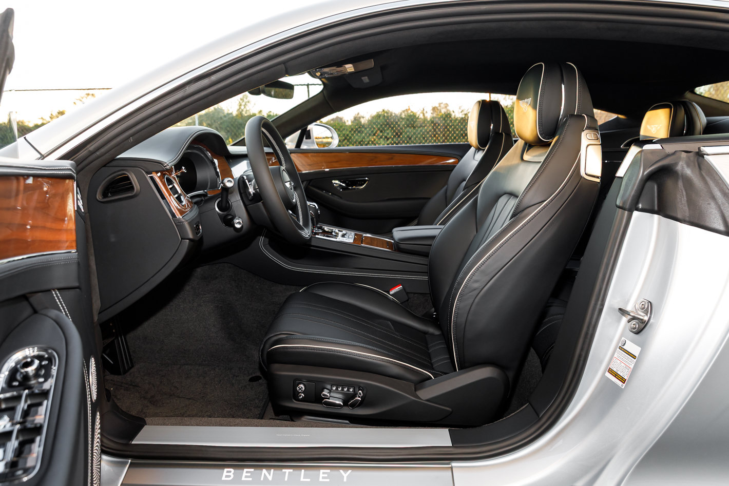 Used 2026 Bentley Continental GT AWD/4WD image 22