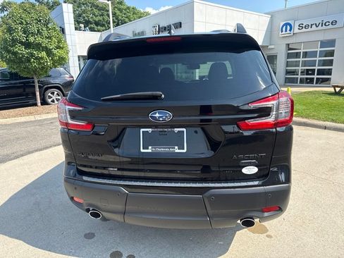 Used 2025 Subaru Ascent Bronze Edition w/ Onyx Package AWD/4WD image 7