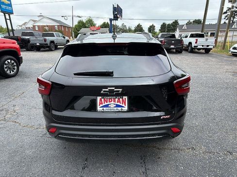 New 2026 Chevrolet Trax RS FWD image 6