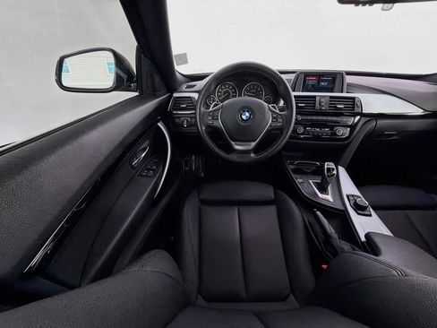 Used 2018 BMW 330i Gran Turismo xDrive AWD/4WD image 13