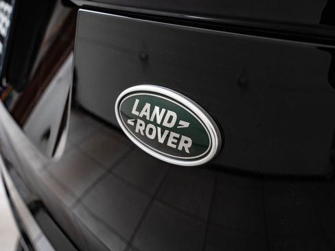 Used 2019 Land Rover Range Rover Velar R-Dynamic SE AWD/4WD image 18