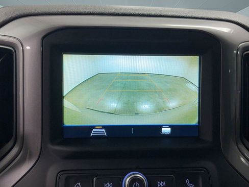 Used 2019 Chevrolet Silverado 1500 Custom w/ Custom Value Package image 25