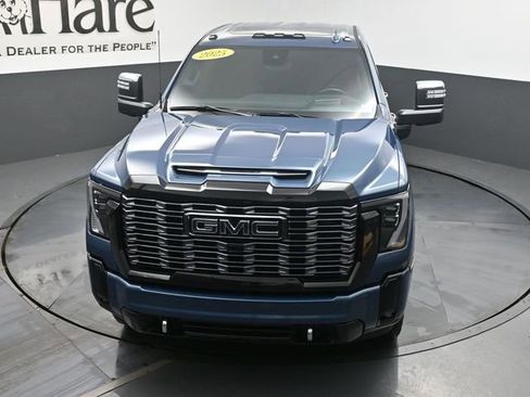 Used 2025 GMC Sierra 2500 Denali Ultimate w/ Max Trailering Package AWD/4WD image 45