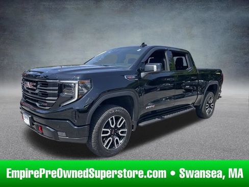 Used 2025 GMC Sierra 1500 AT4 w/ AT4 Premium Package AWD/4WD image 1