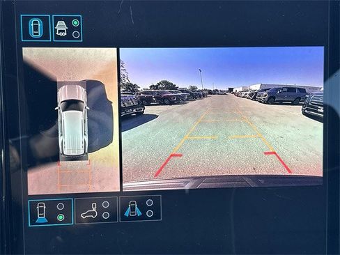 New 2026 GMC Yukon Elevation image 17